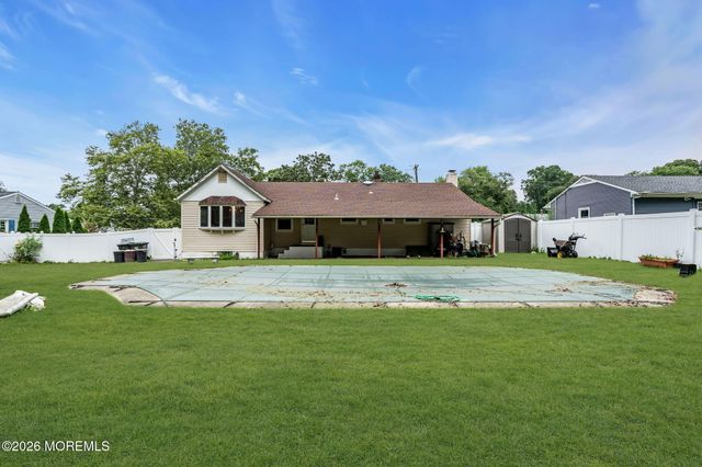 44 Lake Drive, Howell, NJ 07731