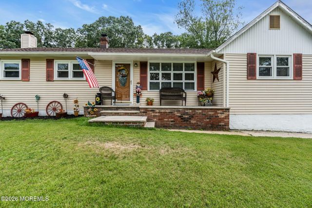 44 Lake Drive, Howell, NJ 07731