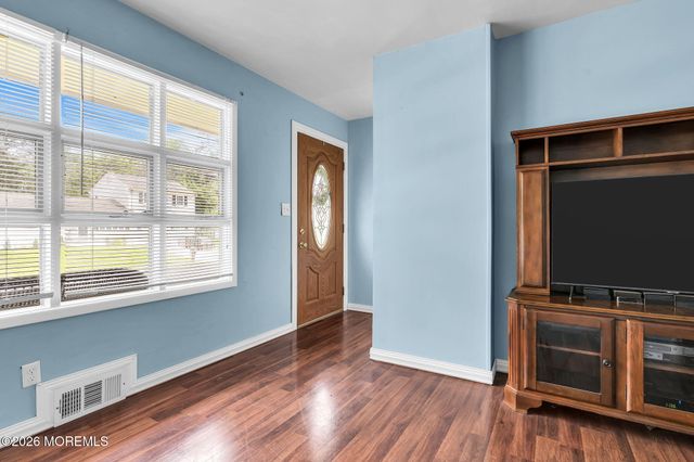 44 Lake Drive, Howell, NJ 07731