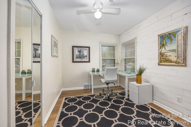 2911 Foster Avenue NE, Grand Rapids, MI 49505