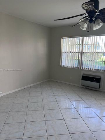 90 Fanshaw C 90, Boca Raton, FL 33434
