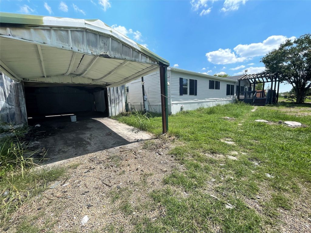 608 N Greenville Road, Josephine, TX 75173