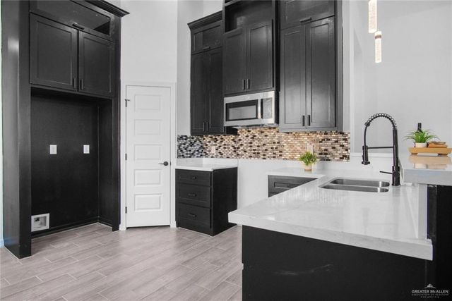 4004 Alexia Lane, Edinburg, TX 78542