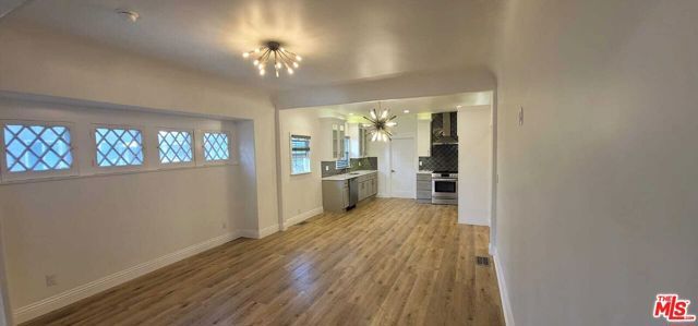 2926 Halldale Avenue, Los Angeles, CA 90018