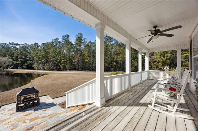 607 Misty Harbor Boulevard, Woodbine, GA 31569