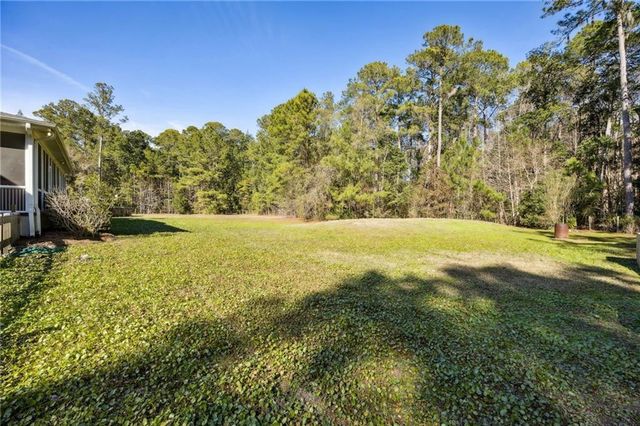 607 Misty Harbor Boulevard, Woodbine, GA 31569