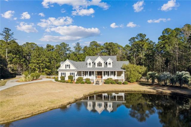 607 Misty Harbor Boulevard, Woodbine, GA 31569
