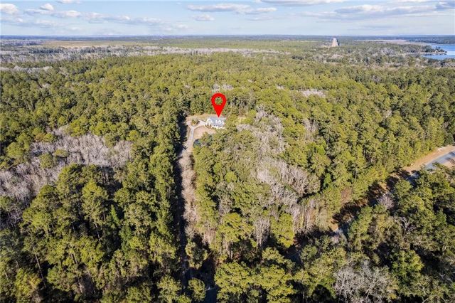 607 Misty Harbor Boulevard, Woodbine, GA 31569