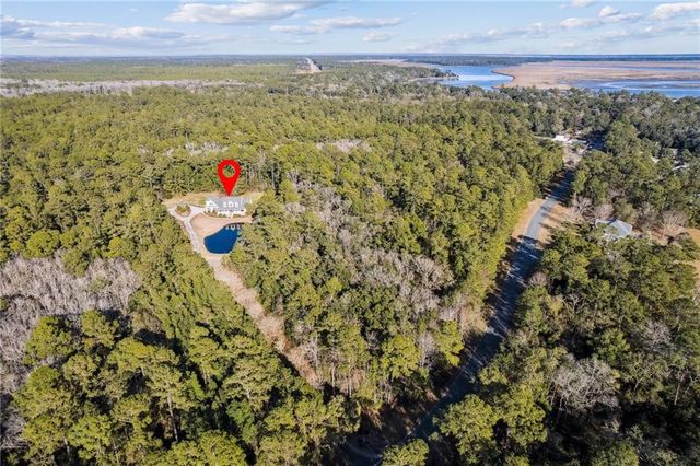 607 Misty Harbor Boulevard, Woodbine, GA 31569