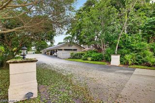 3370 10th ST N 1301, Naples, FL 34103
