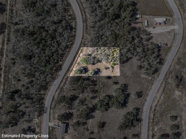 897 Ferguson LOOP, Dale, TX 78616