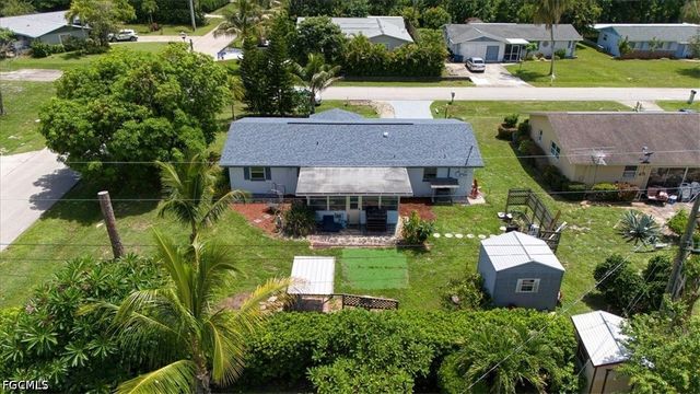 2373 Chandler AVE, Fort Myers, FL 33907