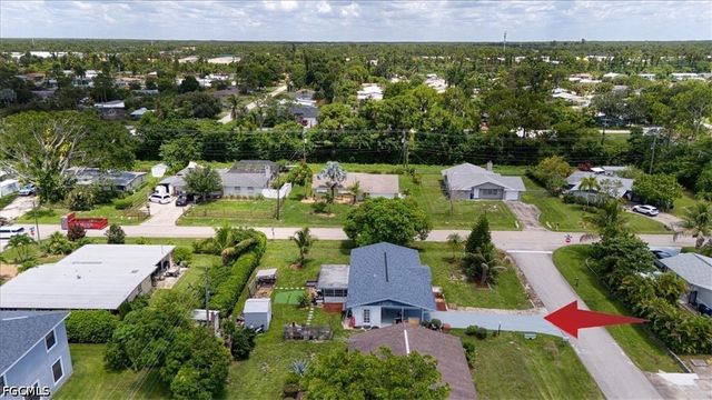 2373 Chandler AVE, Fort Myers, FL 33907