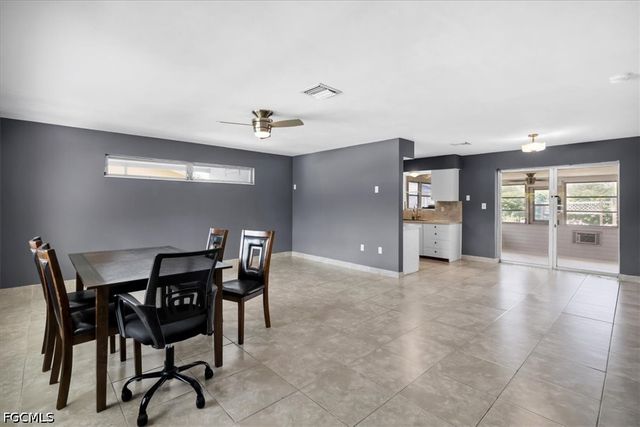 2373 Chandler AVE, Fort Myers, FL 33907