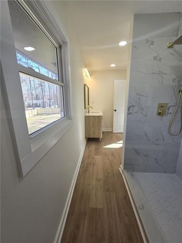 332 W Downing Court, Jonesboro, GA 30238