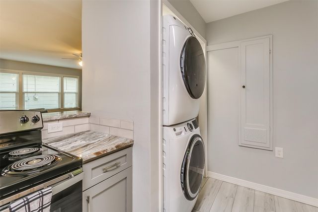 4704 Collinwood Avenue, Fort Worth, TX 76107