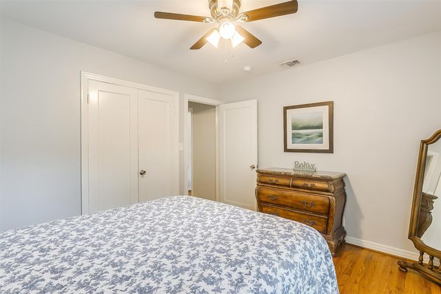 4704 Collinwood Avenue, Fort Worth, TX 76107