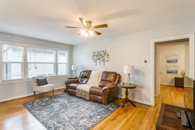 4704 Collinwood Avenue, Fort Worth, TX 76107