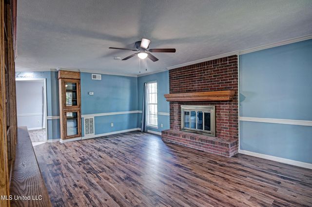 402 Springwood Circle, Terry, MS 39170