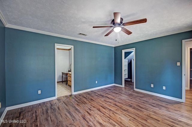 402 Springwood Circle, Terry, MS 39170