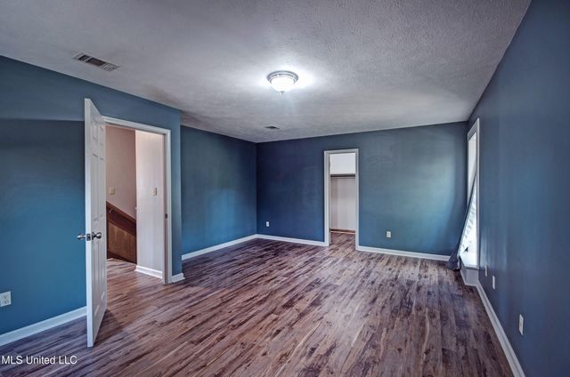 402 Springwood Circle, Terry, MS 39170