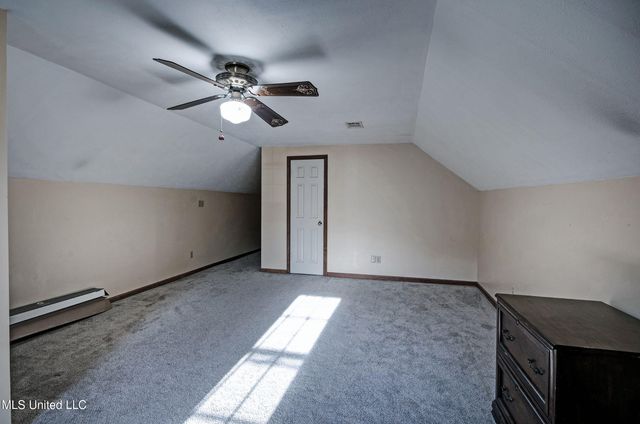 402 Springwood Circle, Terry, MS 39170