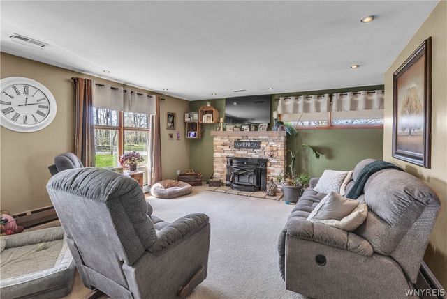 981 96th Street, Niagara Falls, NY 14304