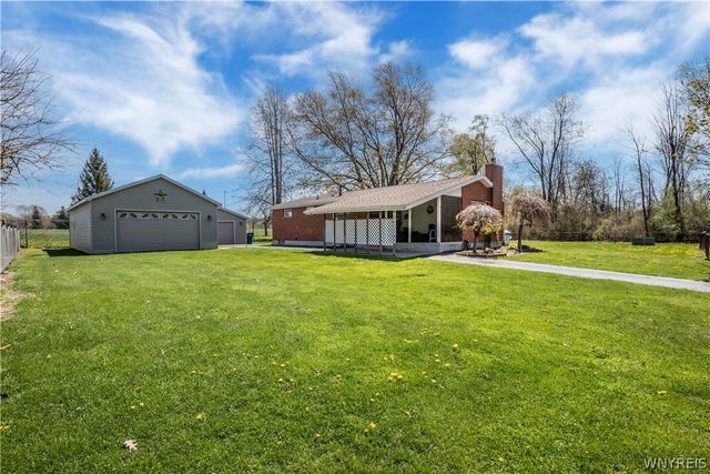 981 96th Street, Niagara Falls, NY 14304
