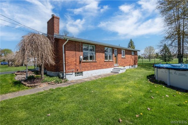 981 96th Street, Niagara Falls, NY 14304
