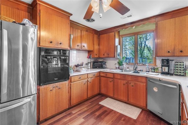 981 96th Street, Niagara Falls, NY 14304