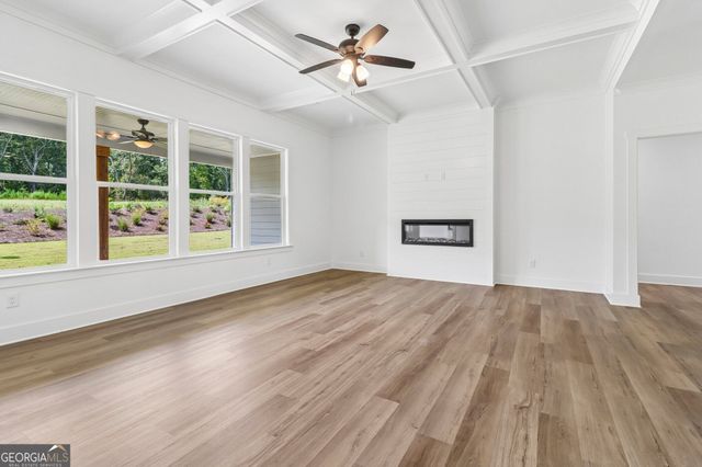 1297 PJ East Road, Covington, GA 30014