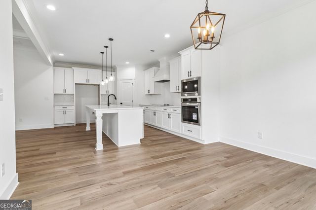 1297 PJ East Road, Covington, GA 30014