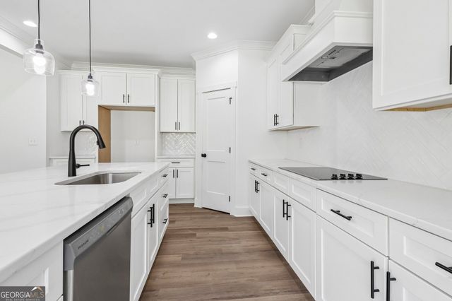1297 PJ East Road, Covington, GA 30014
