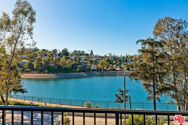 2106 Rockford Road, Los Angeles, CA 90039