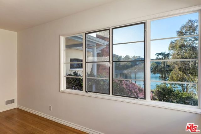 2106 Rockford Road, Los Angeles, CA 90039