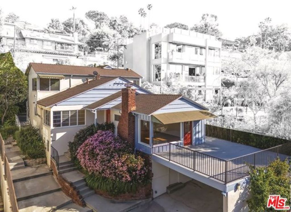 2106 Rockford Road, Los Angeles, CA 90039