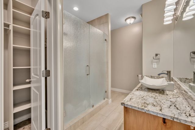 341 E EDGEMONT DR, North Salt Lake, UT 84054