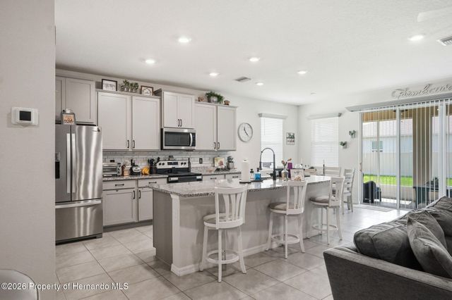 7562 Odessa Court, Brooksville, FL 34613