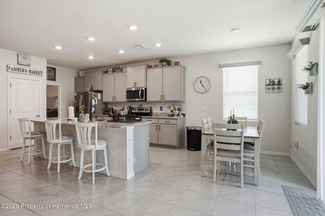 7562 Odessa Court, Brooksville, FL 34613