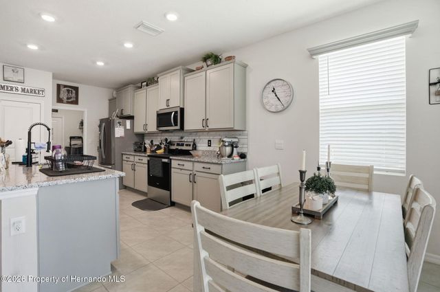 7562 Odessa Court, Brooksville, FL 34613