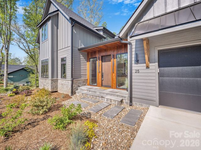 25 Ted Linn Drive, Fairview, NC 28730