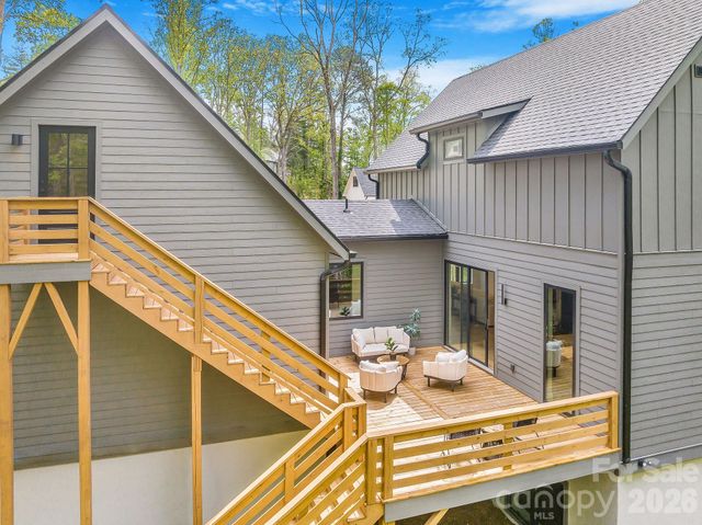25 Ted Linn Drive, Fairview, NC 28730