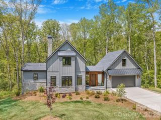 25 Ted Linn Drive, Fairview, NC 28730