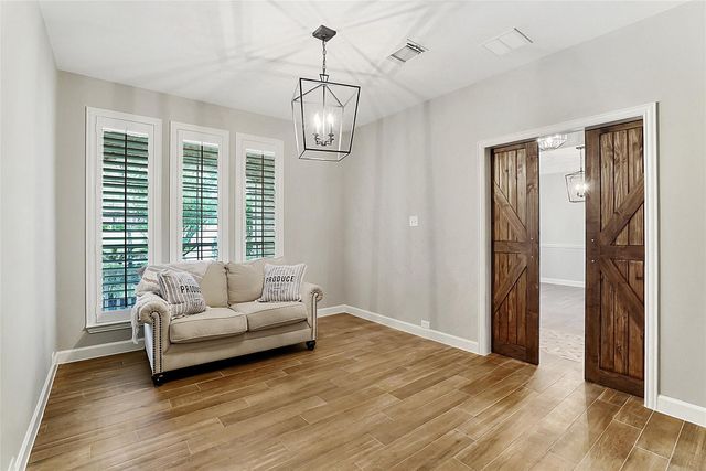 87 N Concord Valley Circle, The Woodlands, TX 77382