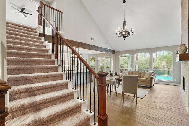 87 N Concord Valley Circle, The Woodlands, TX 77382