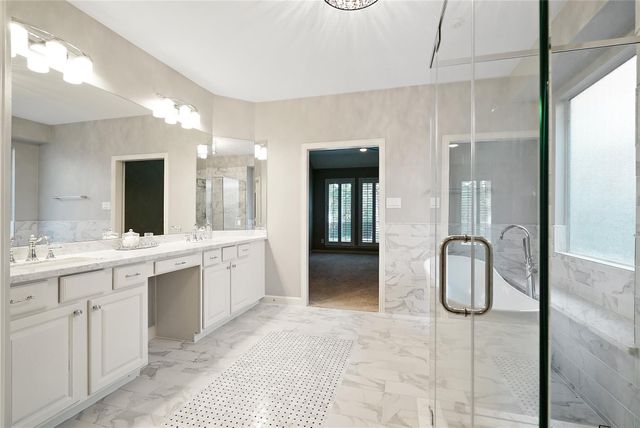 87 N Concord Valley Circle, The Woodlands, TX 77382