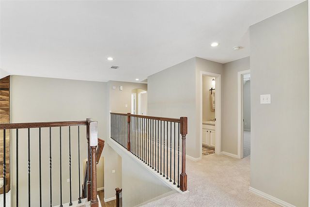 87 N Concord Valley Circle, The Woodlands, TX 77382