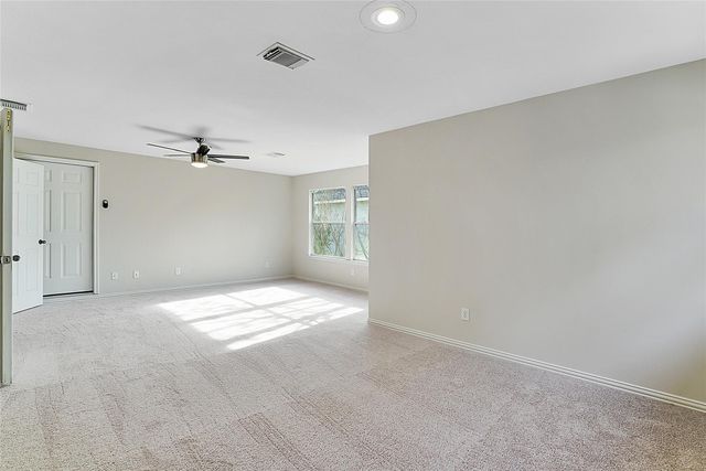 87 N Concord Valley Circle, The Woodlands, TX 77382