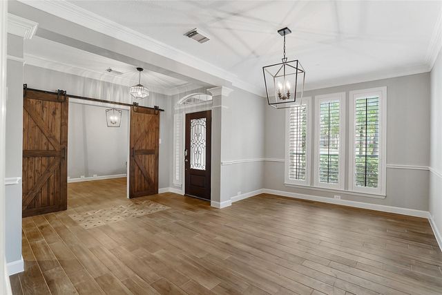 87 N Concord Valley Circle, The Woodlands, TX 77382