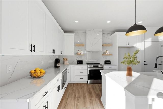 209 Springdale Avenue, Greer, SC 29650